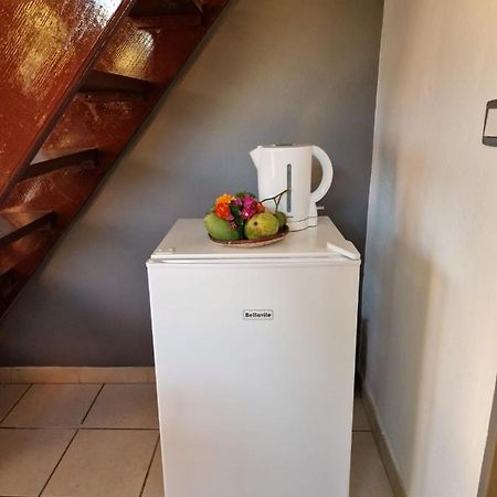 Studio Renove Au Coeur De Sainte Anne Εξωτερικό φωτογραφία