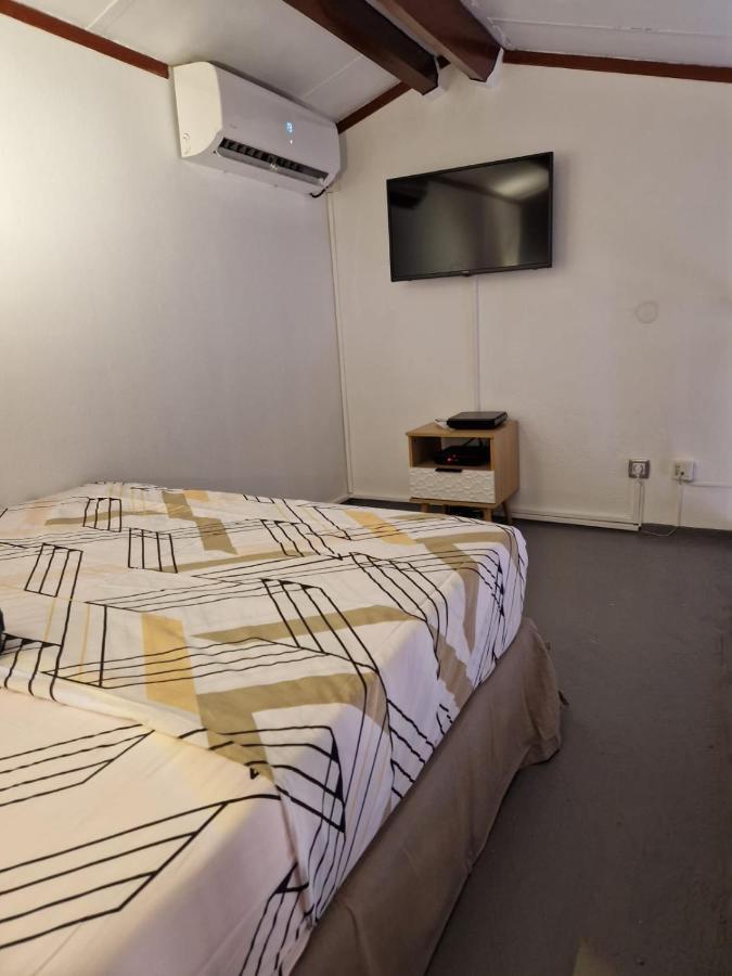Studio Renove Au Coeur De Sainte Anne Εξωτερικό φωτογραφία